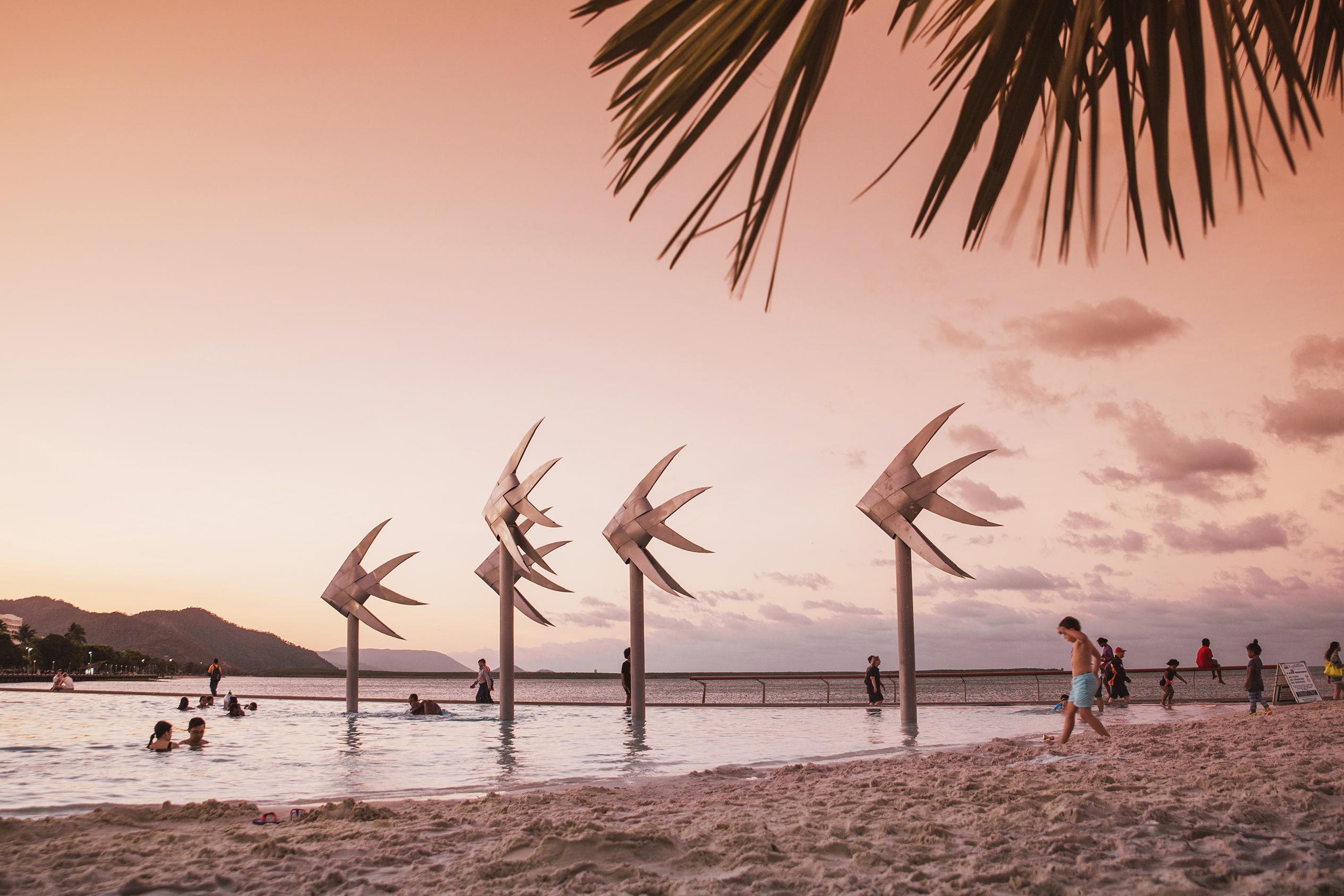 Hides Hotel Cairns Exterior foto