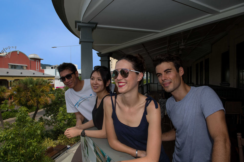 Hides Hotel Cairns Exterior foto